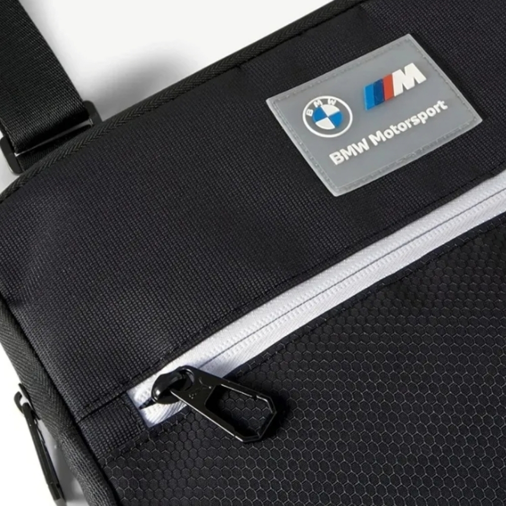BMW - Picture 10 of 13